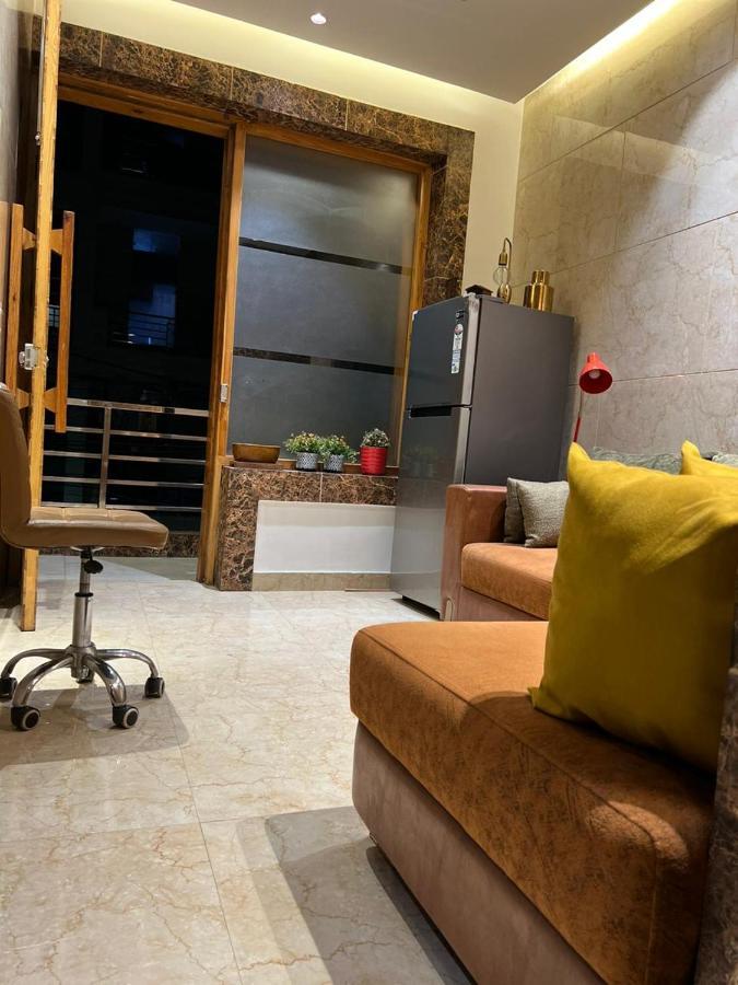 Divine Studios Rajouri Garden New Delhi Exterior photo